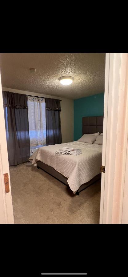 Lovely Two Bedroom, Minutes Away From Downtown Anchorage Kültér fotó