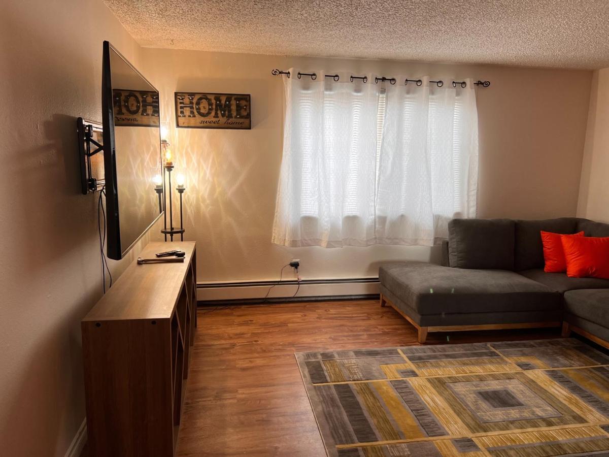 Lovely Two Bedroom, Minutes Away From Downtown Anchorage Kültér fotó